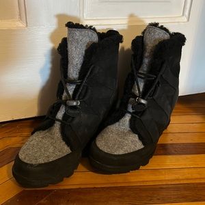Sorel Joan of Arc Wedge Booties